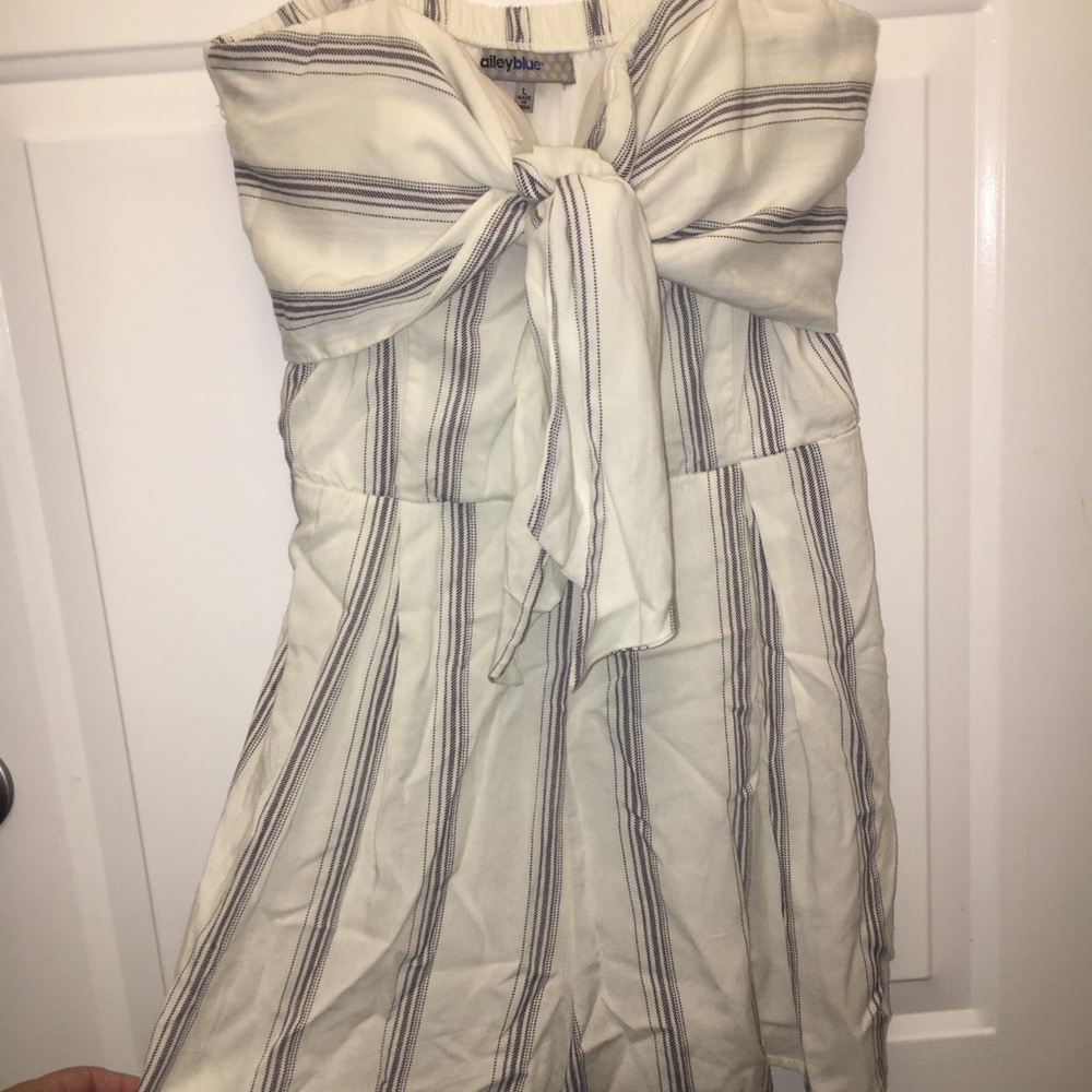 STRIPED STRAPLESS ROMPER